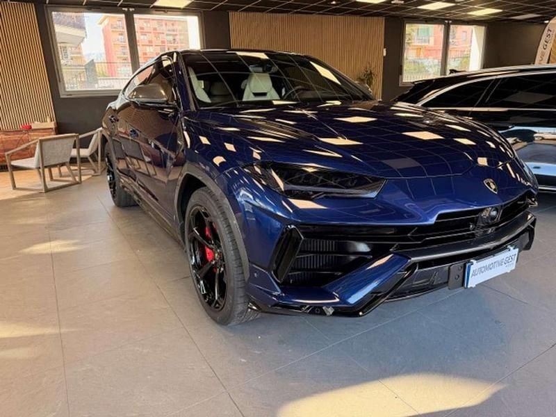Usata Lamborghini Urus 666 CV (489 kW) 2022 Blu/azzurro SUV