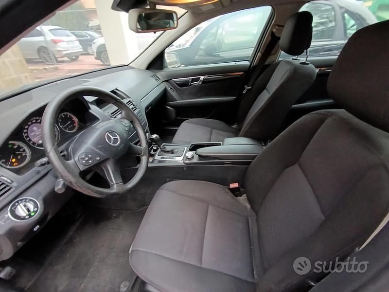 Usata Mercedes C220 Classic 170 CV (125 kW) 2009 Grigio Station wagon