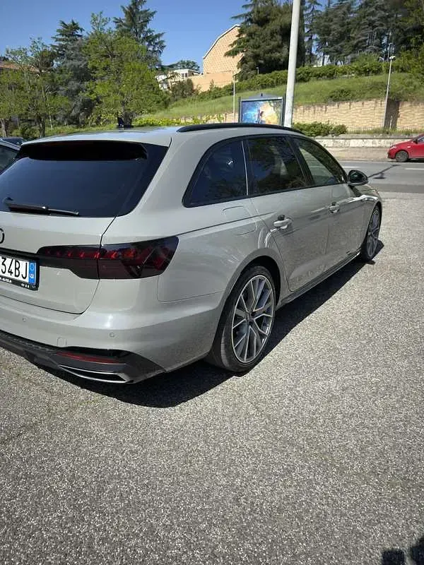 Usata Audi A4 S-Line 204 CV (150 kW) 2020 Grigio Station wagon