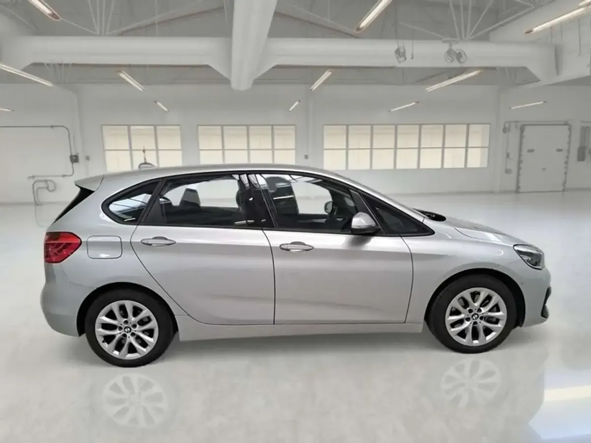 Usata BMW 225 Active Tourer iPerformance 136 CV (100 kW) 2021 Grigio Monovolume