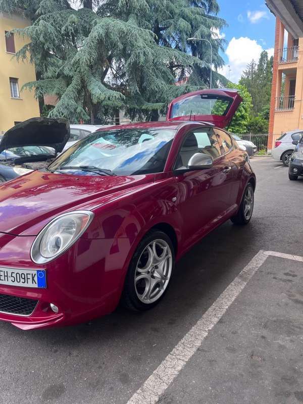 Usato 2011 Alfa Romeo MiTo 1.2 Diesel 95 CV (6.750 €)