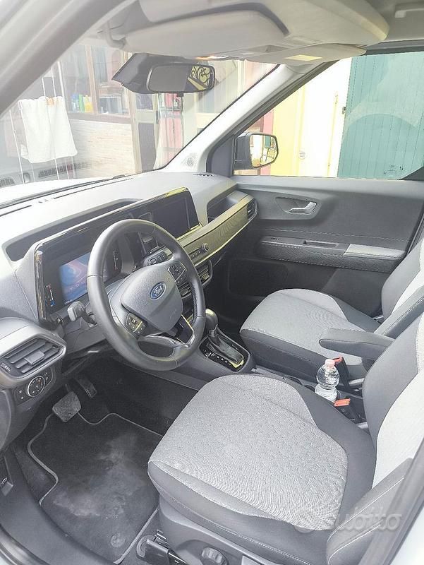 Usata Ford Tourneo 2024 Monovolume