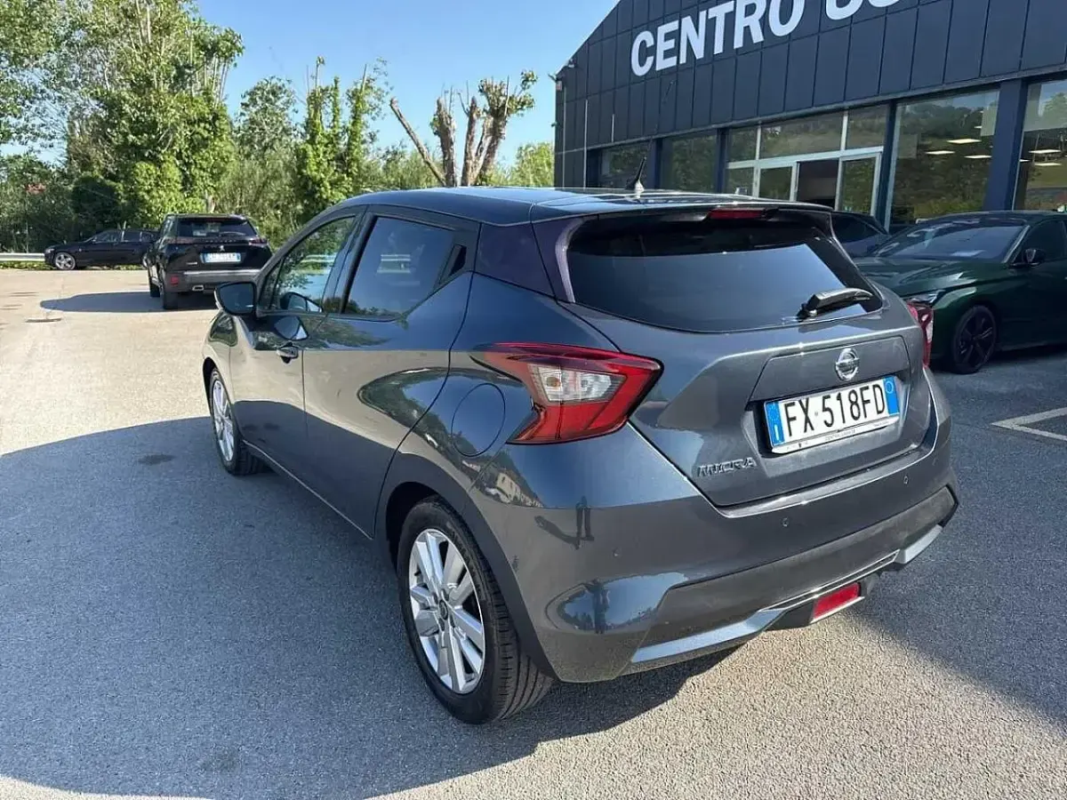 Usata Nissan Micra Acenta 71 CV (52 kW) 2019 Grigio Utilitaria