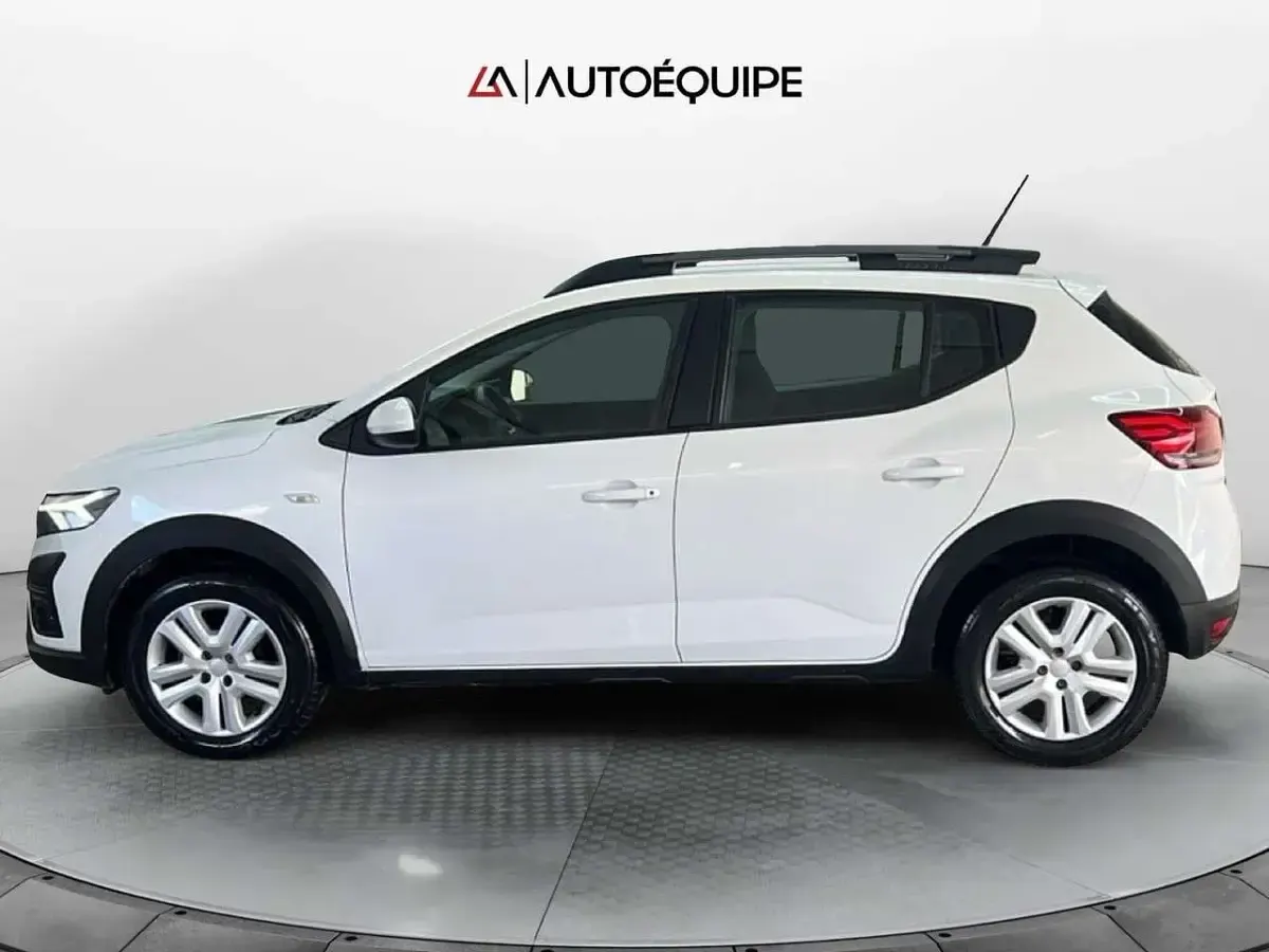 Usata Dacia Sandero Expression 101 CV (74 kW) 2024 Bianco Berlina