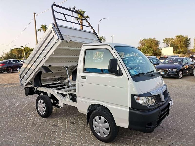 Usata Piaggio Porter 64 CV (47 kW) 2015 Bianco Furgone