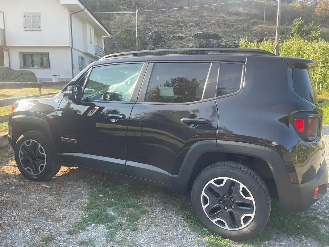 Usata Jeep Renegade Trailhawk 170 CV (125 kW) 2016 SUV