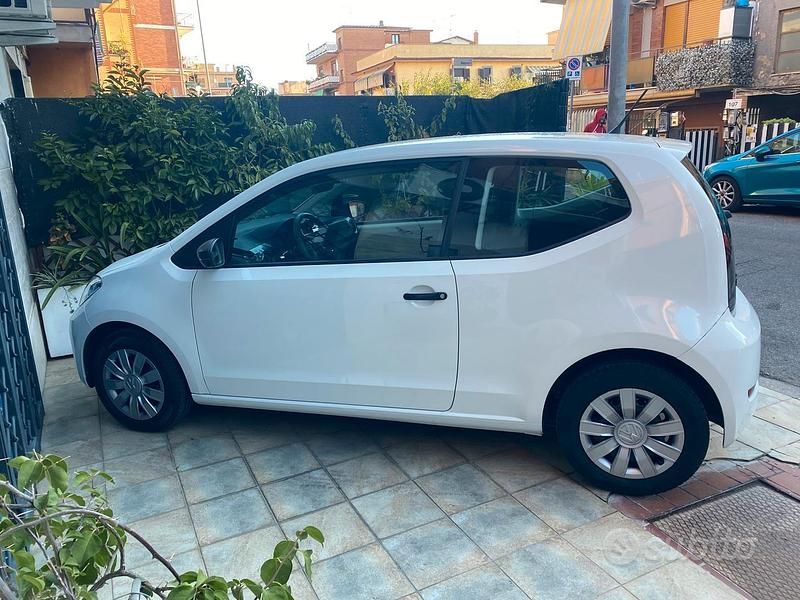 Usata VW up! 82 CV (60 kW) 2018 Bianco Utilitaria