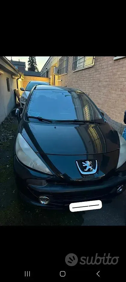 Usata Peugeot 207 88 CV (64 kW) 2009 Nero Utilitaria