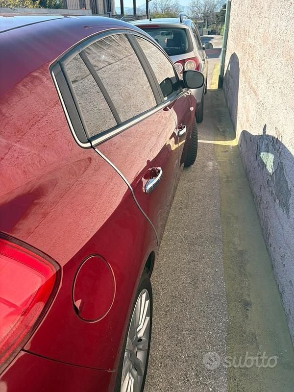 Usata Fiat Bravo 120 CV (88 kW) 2010 Rosso Utilitaria