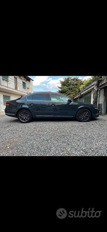 Usata VW Passat 140 CV (102 kW) 2011 Berlina
