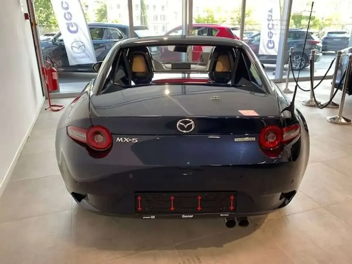 Nuova Mazda MX5 Kazari 132 CV (97 kW) 2026 Deep crystal blue Cabrio