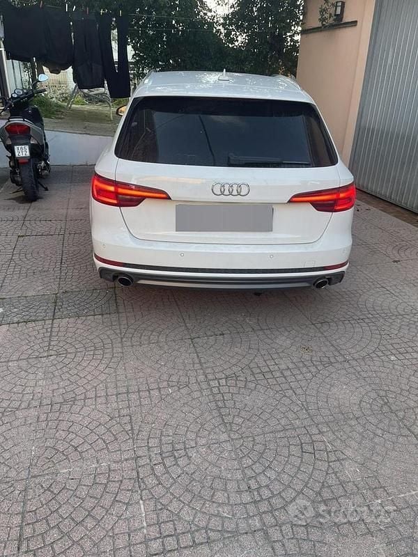 Usata Audi A4 S-Line 170 CV (125 kW) 2018 Bianco Station wagon