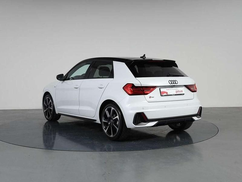 Usata Audi A1 Sportback S-Line 116 CV (85 kW) 2025 Bianco ghiaccio met. Utilitaria