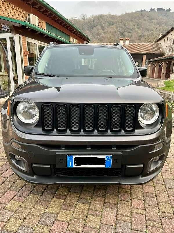 Usata Jeep Renegade 140 CV (102 kW) 2016 SUV