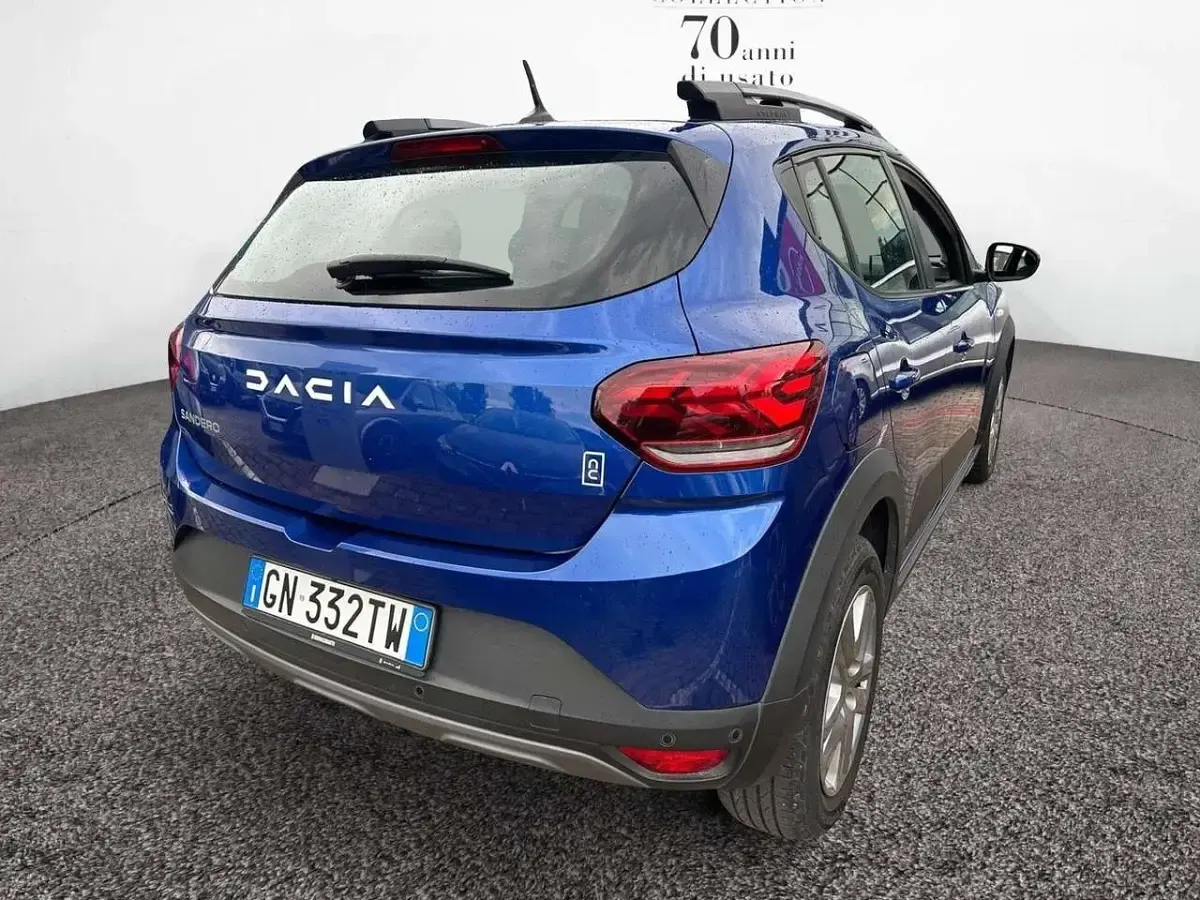 Usata Dacia Sandero Comfort 101 CV (74 kW) 2023 Blu Utilitaria