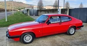 Begagnad Ford Capri 74 HK (54 kW) 1981 Röd Sportkupé