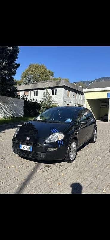 Usata Fiat Punto Evo Dynamic 75 CV (55 kW) 2014 Utilitaria
