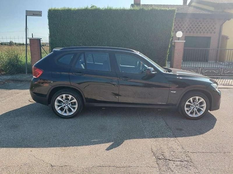 Usata BMW X1 145 CV (106 kW) 2011 Nero SUV