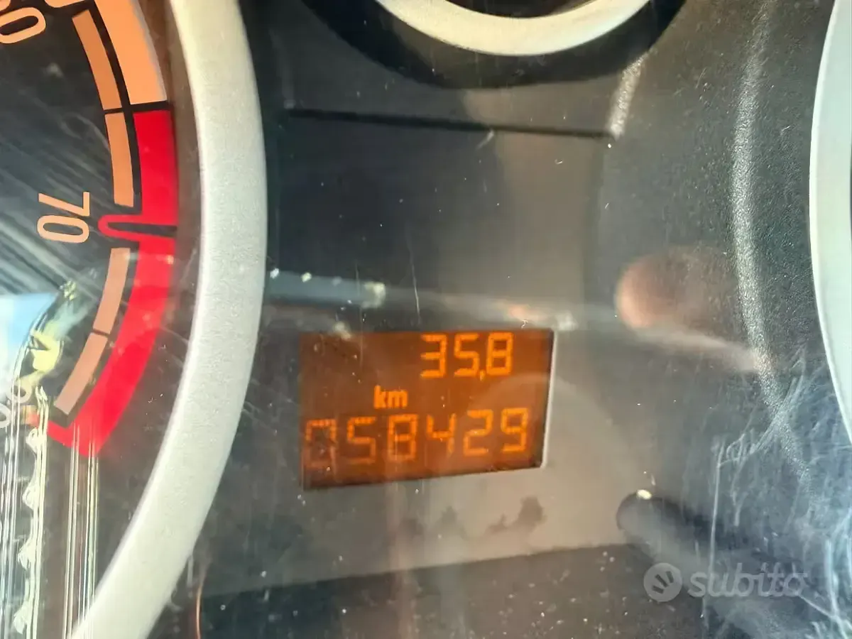 Usata Opel Corsa 80 CV (58 kW) 2007 Grigio Utilitaria