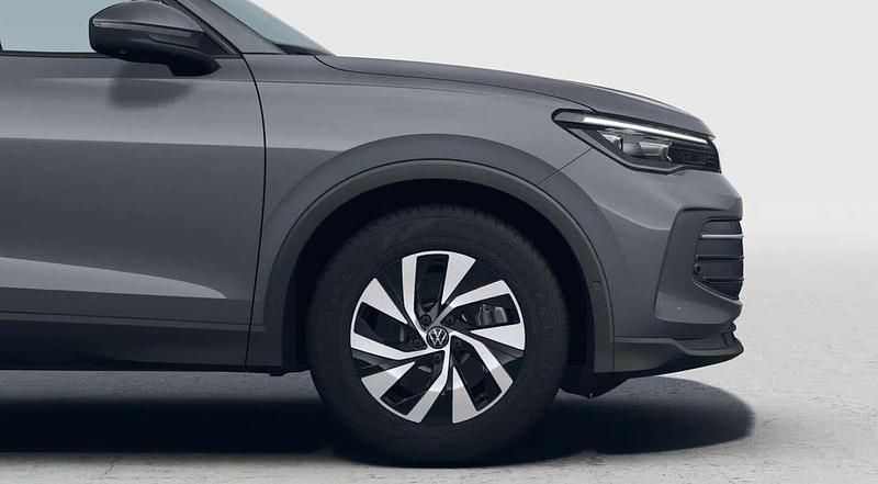 Nuova VW Tiguan Edition 150 CV (110 kW) 2025 Grigio SUV