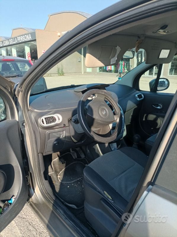 Usata Renault Modus 70 CV (51 kW) 2008 Monovolume