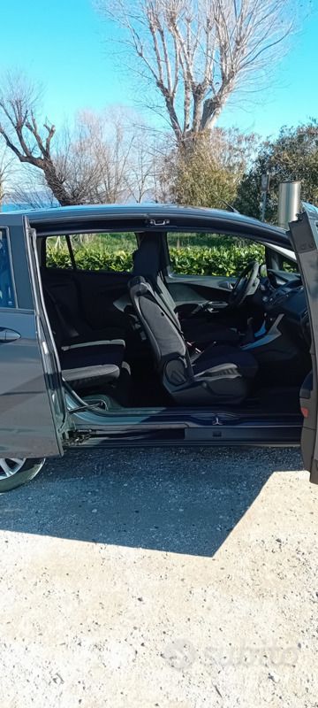 Usata Ford B-MAX 95 CV (69 kW) 2014 Blu Monovolume
