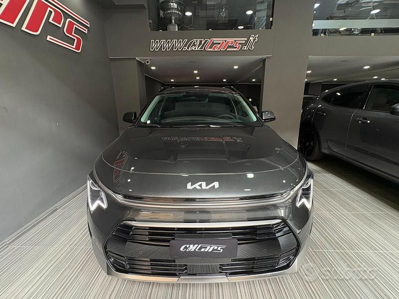 Nuova Kia Niro Style 126 CV (92 kW) 2025 Grigio SUV