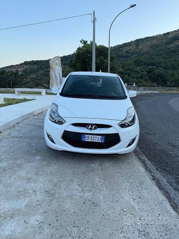 Usata Hyundai ix20 Comfort 116 CV (85 kW) 2013 Bianco Utilitaria