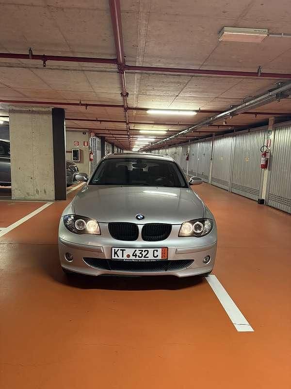 Usata BMW 118 129 CV (94 kW) 2006 Utilitaria