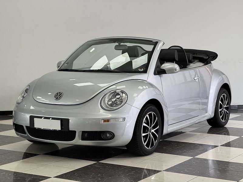 Argento Usata 2007 VW Beetle Cabrio | 12.490 € (Molto cara) - Immagine 1/4