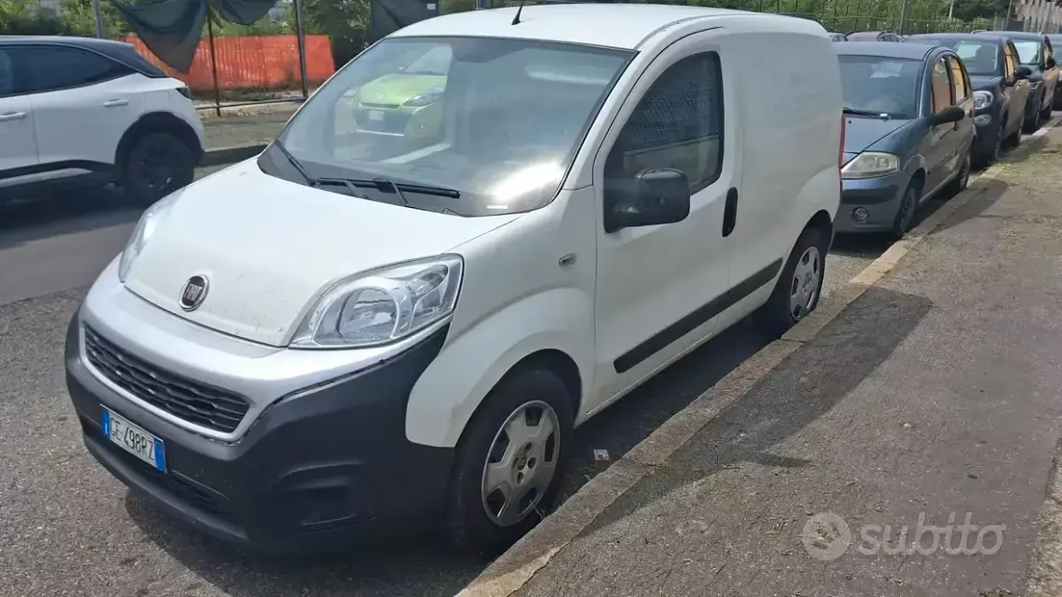 Usata Fiat Fiorino 95 CV (69 kW) 2021 Monovolume