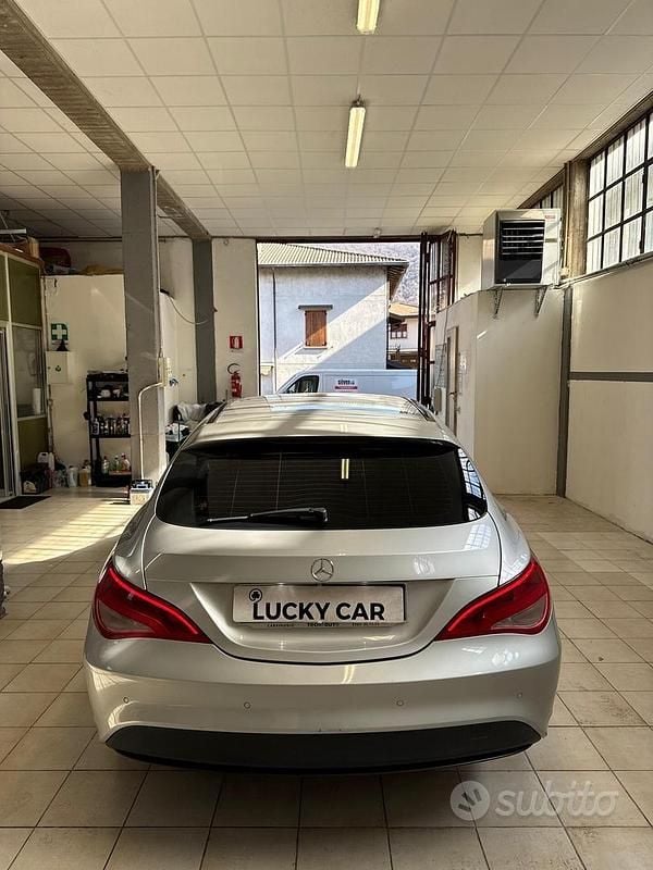 Usata Mercedes CLA200 Premium 135 CV (99 kW) 2016 Grigio Berlina