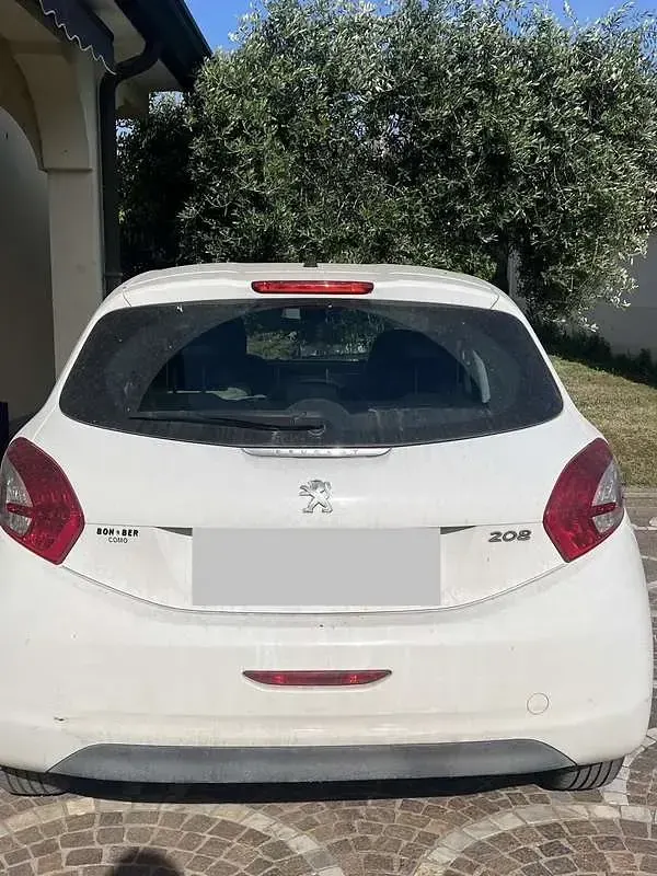Usata Peugeot 208 Active 82 CV (60 kW) 2013 Utilitaria
