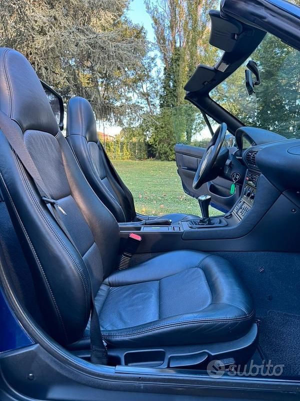 Usata BMW Z3 M Sport 193 CV (141 kW) 1998 Blu/azzurro Cabrio