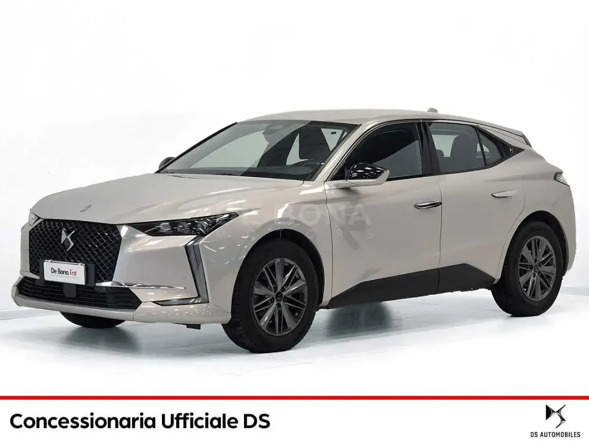 Usata DS Automobiles DS4 Crossback Opera 131 CV (96 kW) 2023 SUV