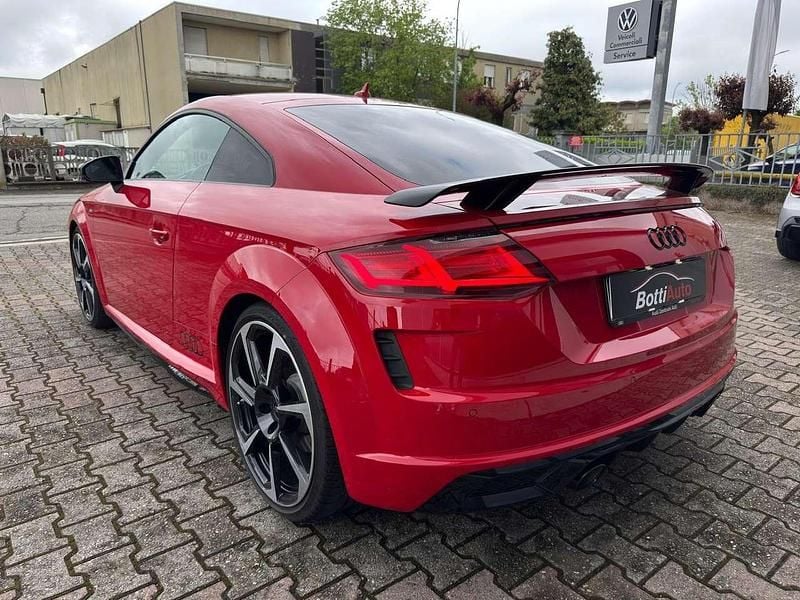 Usata Audi TT Competition 197 CV (144 kW) 2023 Tango red Coupé