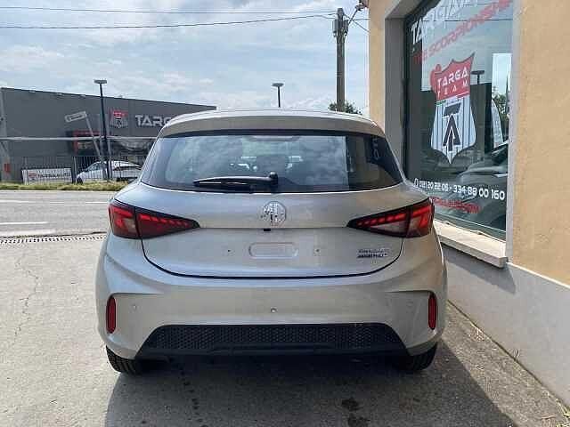 Usata MG MG3 Comfort 102 CV (75 kW) 2024 Marrone Utilitaria
