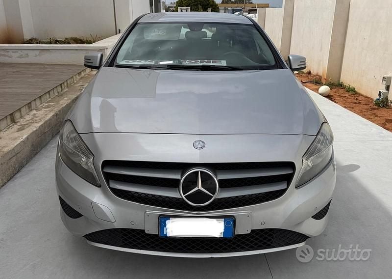 Usata Mercedes A160 89 CV (65 kW) 2014 Grigio Berlina