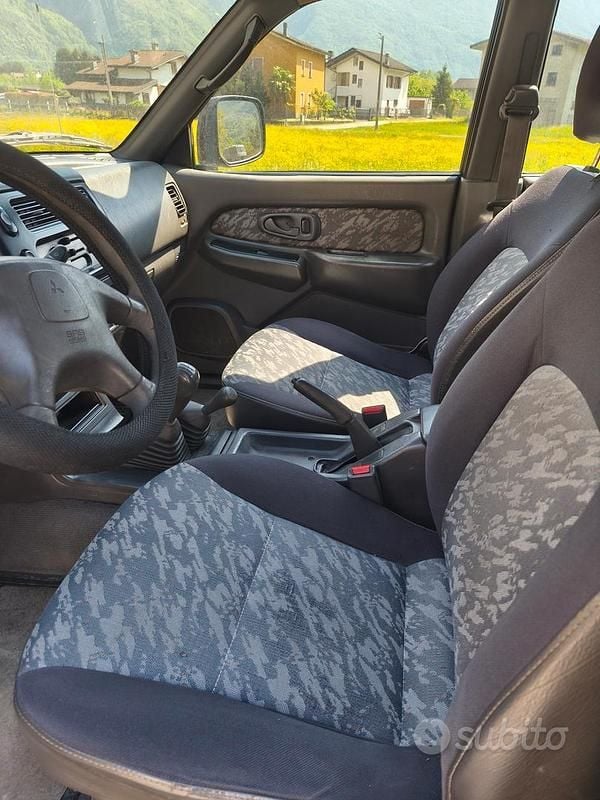 Usata Mitsubishi L200 2001 Pick-up