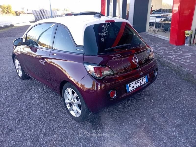 Usata Opel Adam 69 CV (50 kW) 2017 Viola Utilitaria