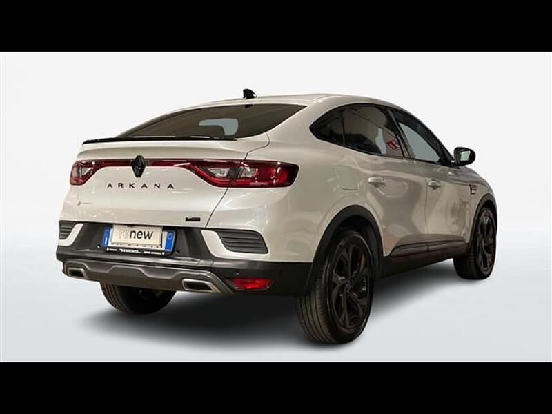 Usata Renault Arkana Engineered 94 CV (69 kW) 2023 Bianco SUV