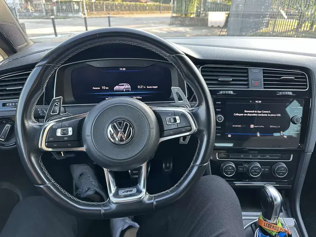 Usata VW Golf VII Sportline 150 CV (110 kW) 2018 Berlina