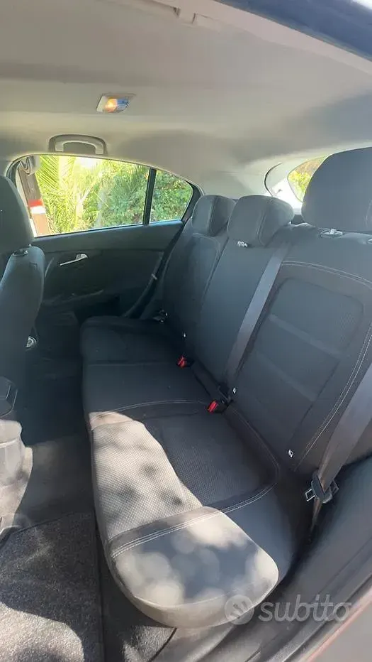Usata Fiat Tipo 120 CV (88 kW) 2018 Grigio Berlina