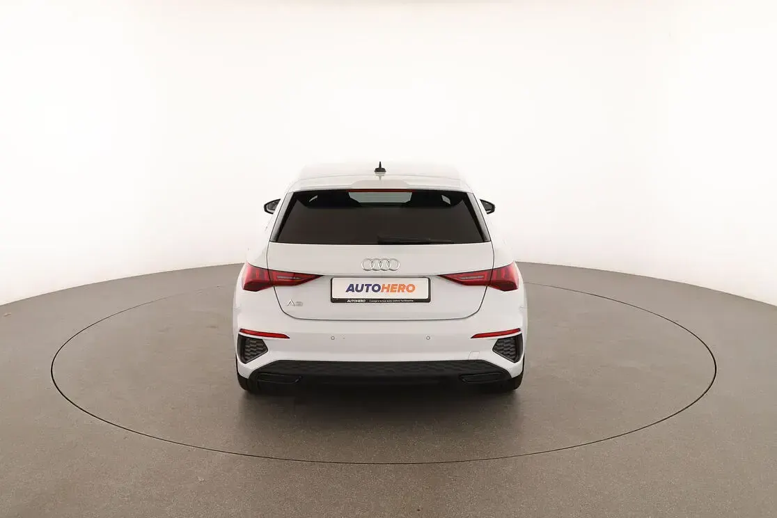 Usata Audi A3 Sportback e-tron S-Line 150 CV (110 kW) 2022 Bianco Utilitaria
