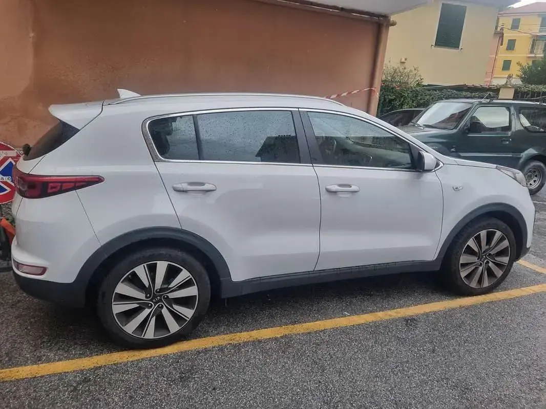 Usata Kia Sportage 116 CV (85 kW) 2018 Bianco SUV
