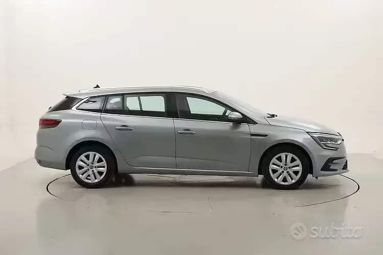 Usata Renault Mégane GrandTour Business 116 CV (85 kW) 2022 Grigio Station wagon