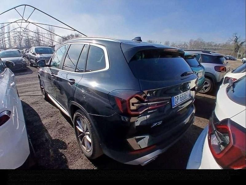 Second-hand BMW X3 Advantage 150 CP (110 kW) 2023 Gri SUV