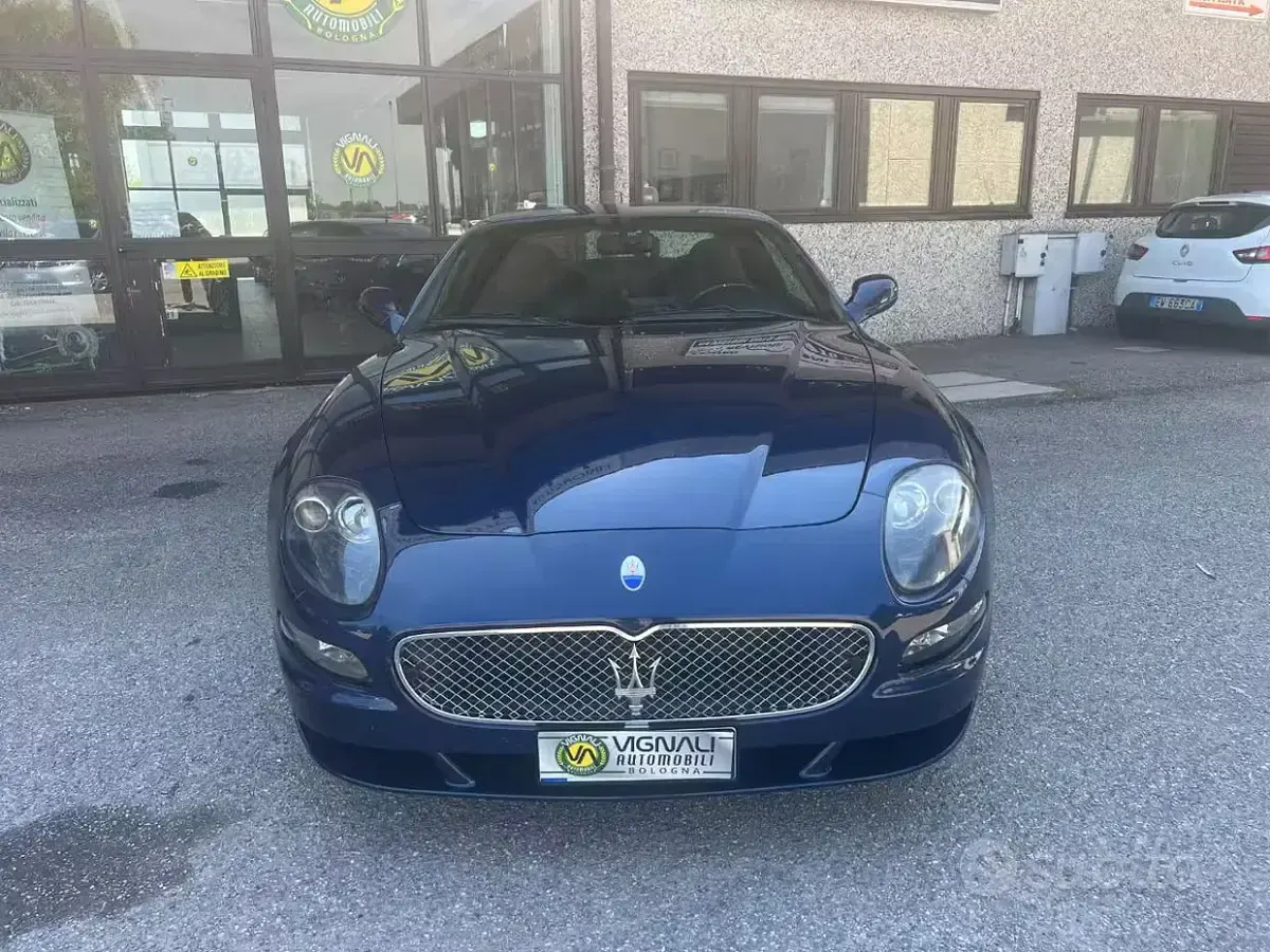 Usata Maserati GranSport 401 CV (294 kW) 2005 Blu Coupé