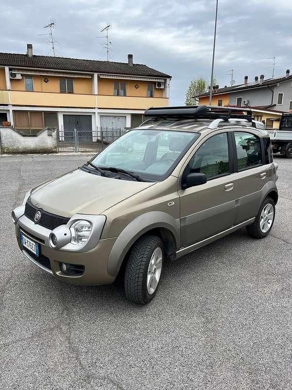 Occasion Fiat Panda 4x4 Cross 69 ch (50 kW) 2009 Citadine