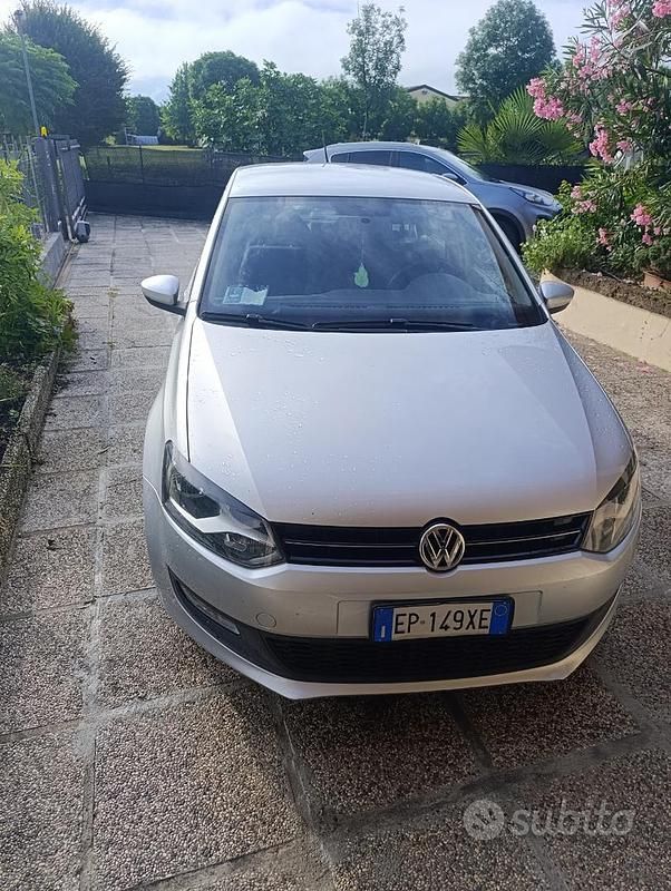Usata VW Polo 80 CV (58 kW) 2012 Grigio Utilitaria